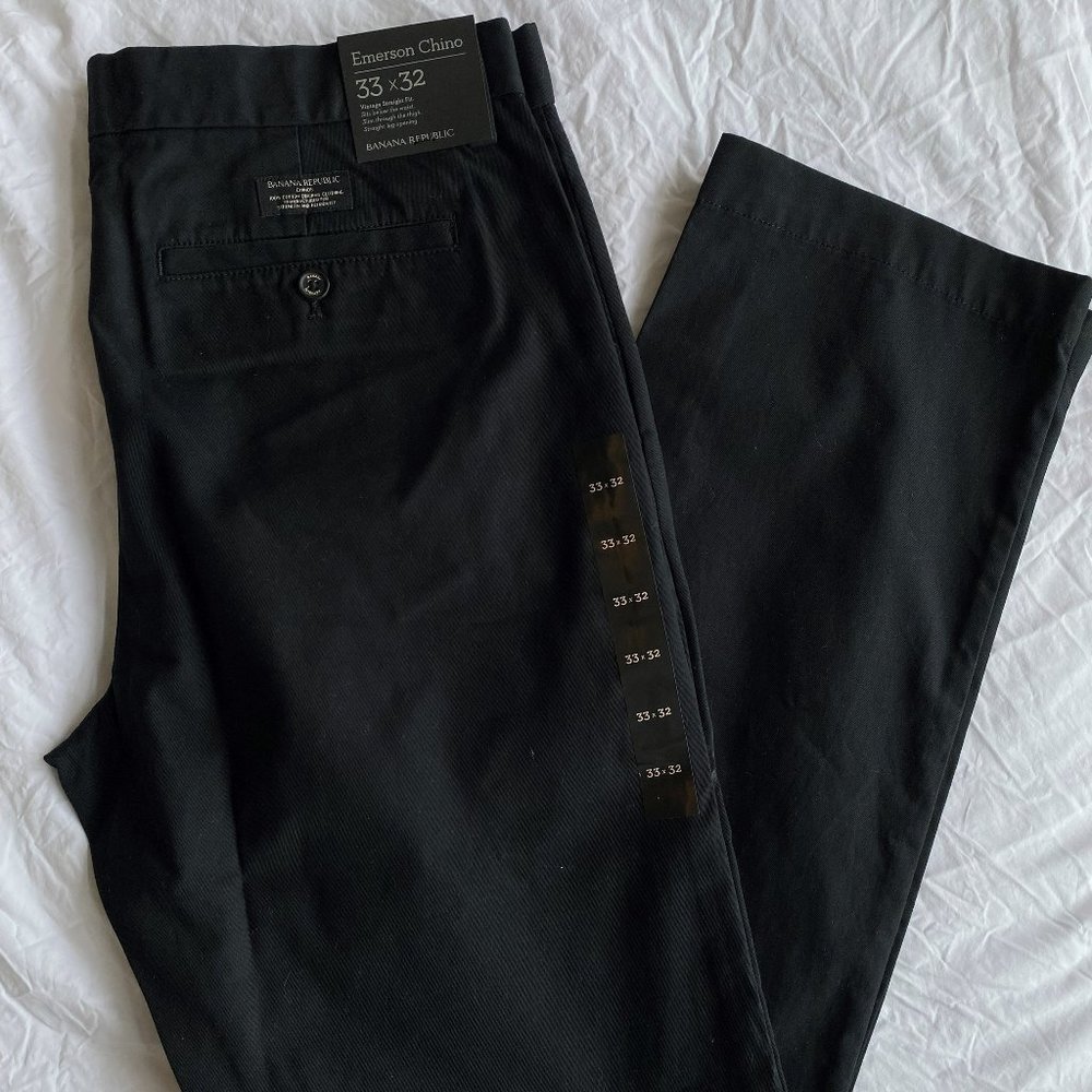 Men’s Banana Republic Emerson Chino Pants Black - 33X32 - NWT